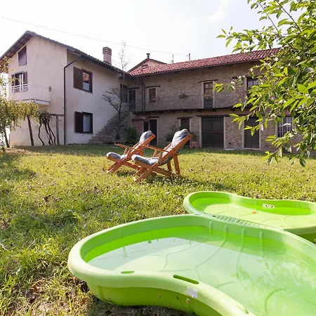 Villa Private Estate Among The Vineyards Of Alba - Italy Trezzo Tinella